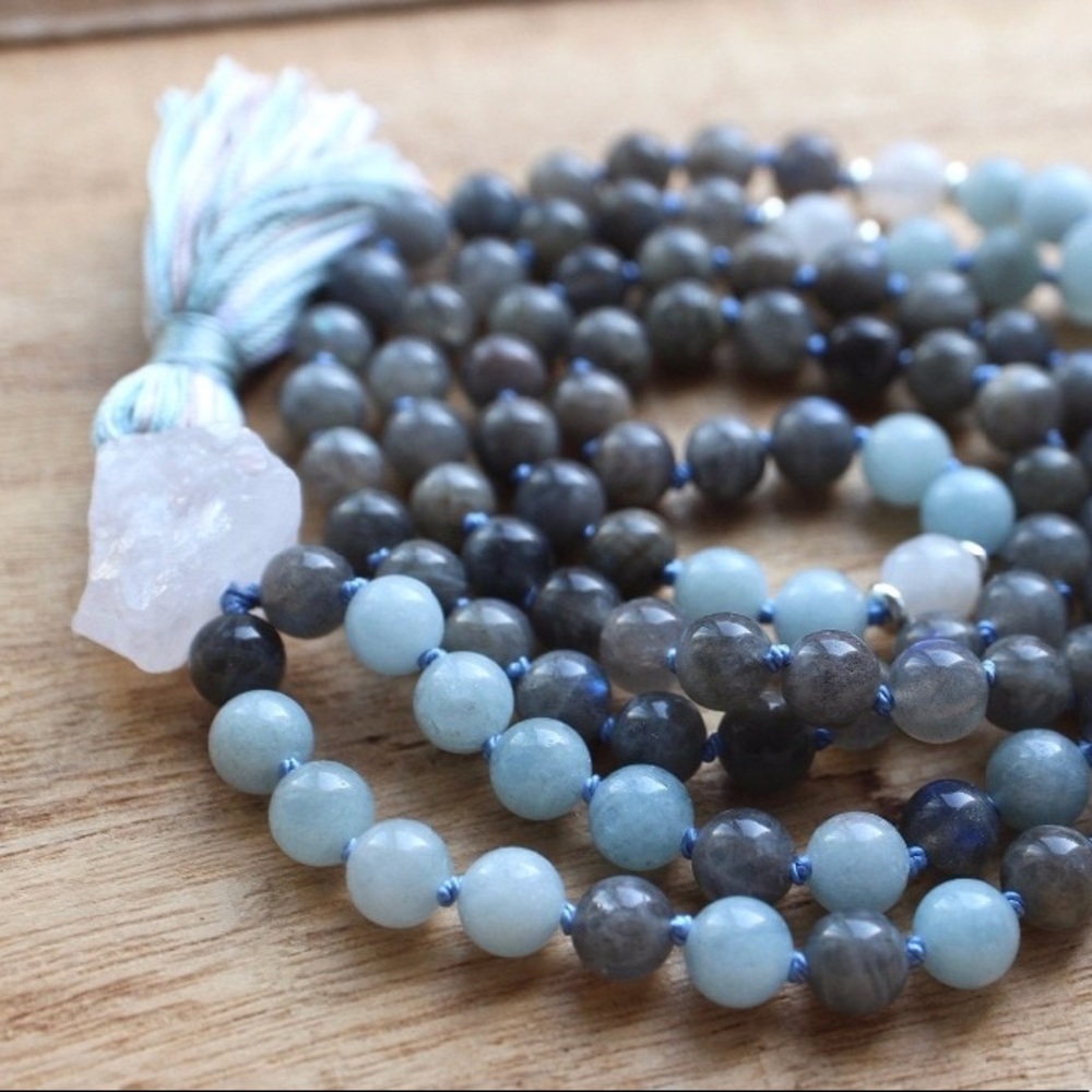 ✨CALM COURAGE✨ Larvikite and Aquamarine Mala - Picture 2 of 4